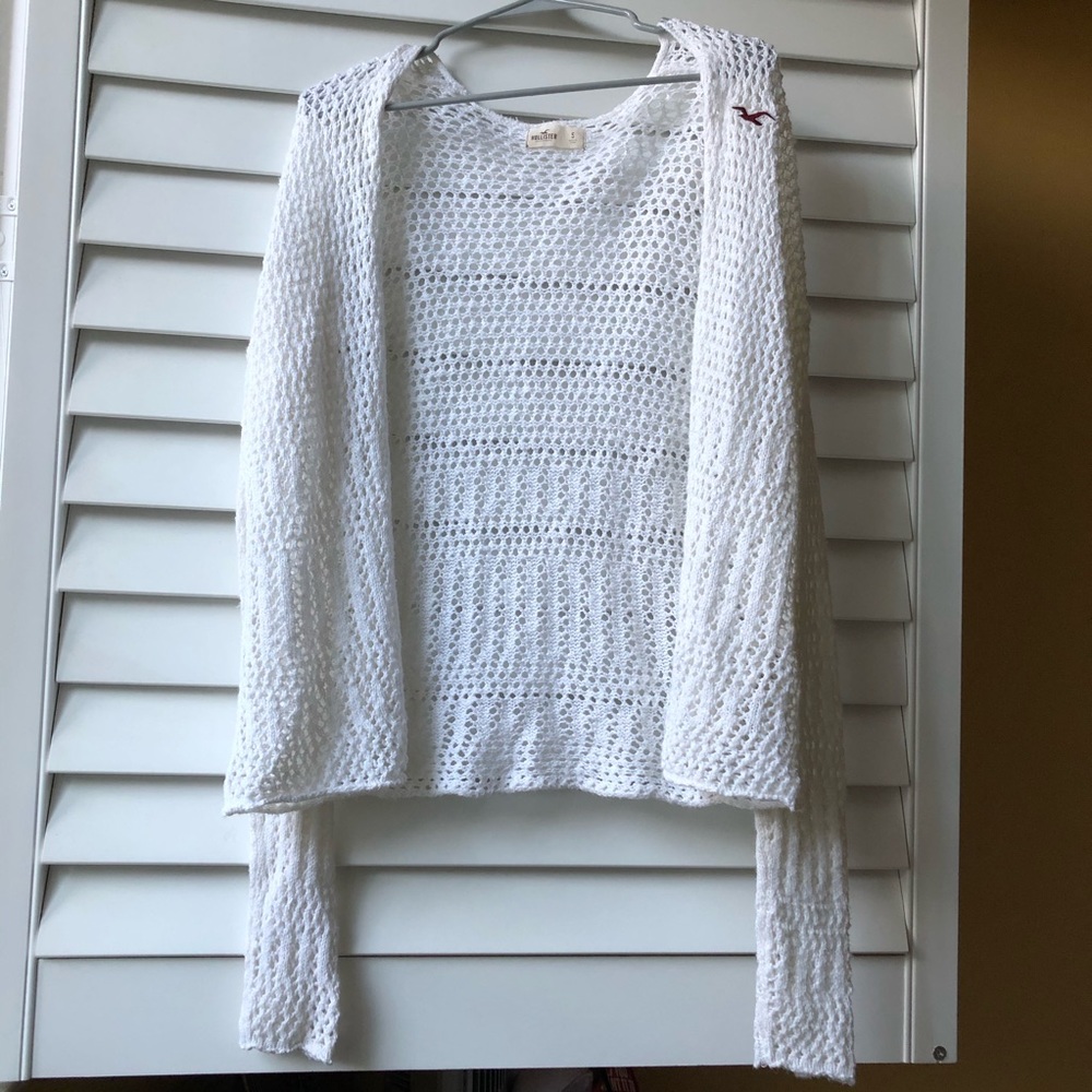 hollister white knitted cardigan